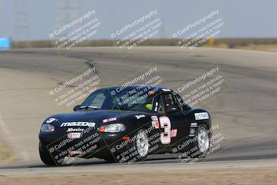 media/Oct-29-2022-CalClub SCCA (Sat) [[e05833b2e9]]/Race Group 3/Qualifying (Outside Grapevine)/